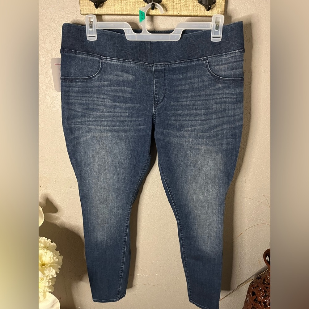Isabel maternity jeans